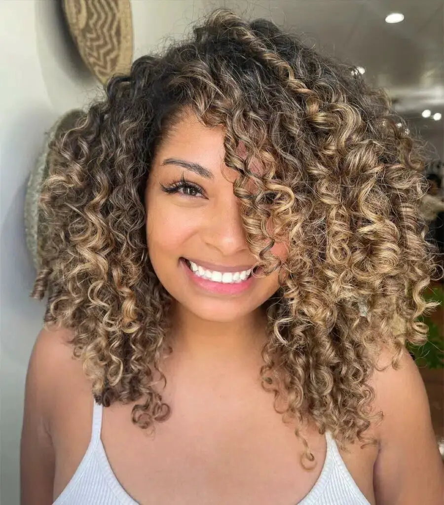 33 Sizzling Concepts for Blonde Balayage on Dark Curly Hair