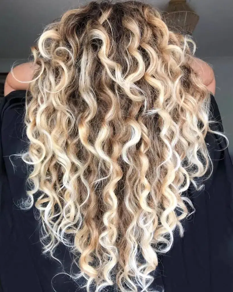 33 Sizzling Concepts for Blonde Balayage on Dark Curly Hair