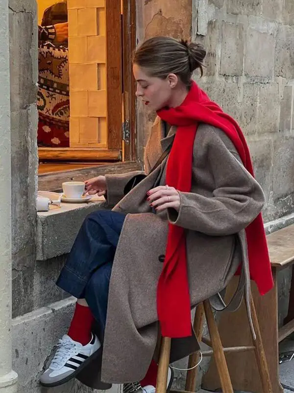 Oversized Comfort: Winter 2024 Coat Trends to Love