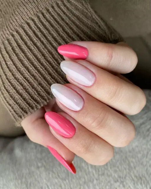 Isabel's Pink Gloss: Glossy February Nail Perfection