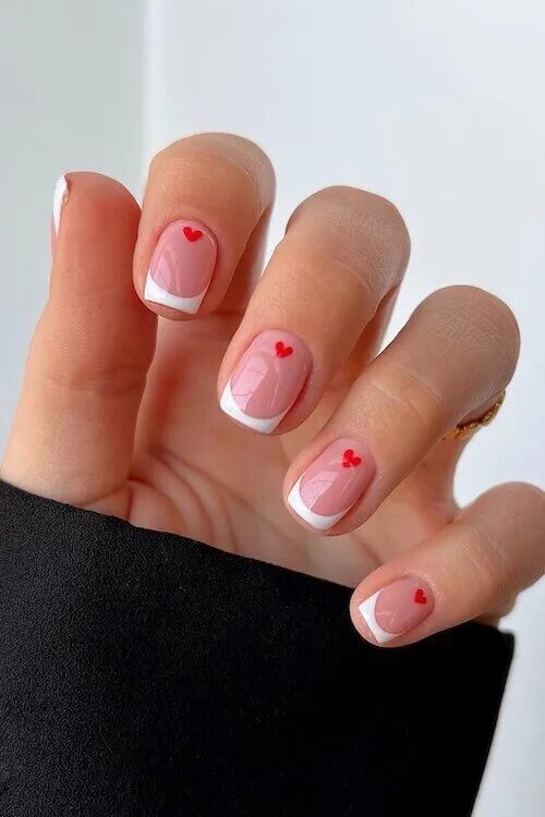 45 Easy Valentines Day Nails Ideas: Short Nail Art Designs for a Quick and Chic Valentine’s Look