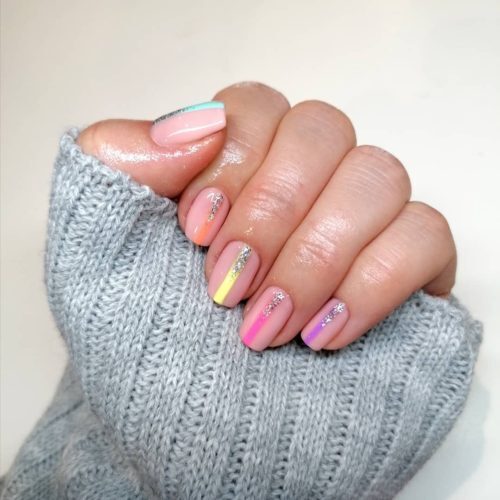 Spring Nail Ideas - Add a Touch of Sparkle to Spring with These Simple Glitter Nails