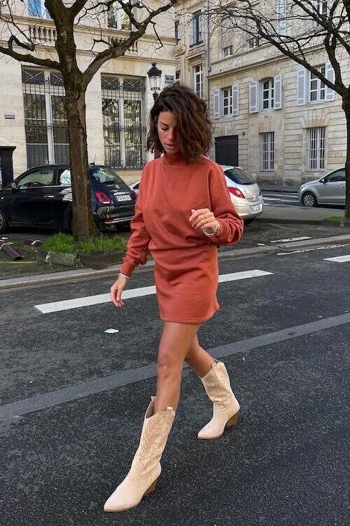 Cozy Style: Sweater Dresses and Cowboy Boots Fashion Tips