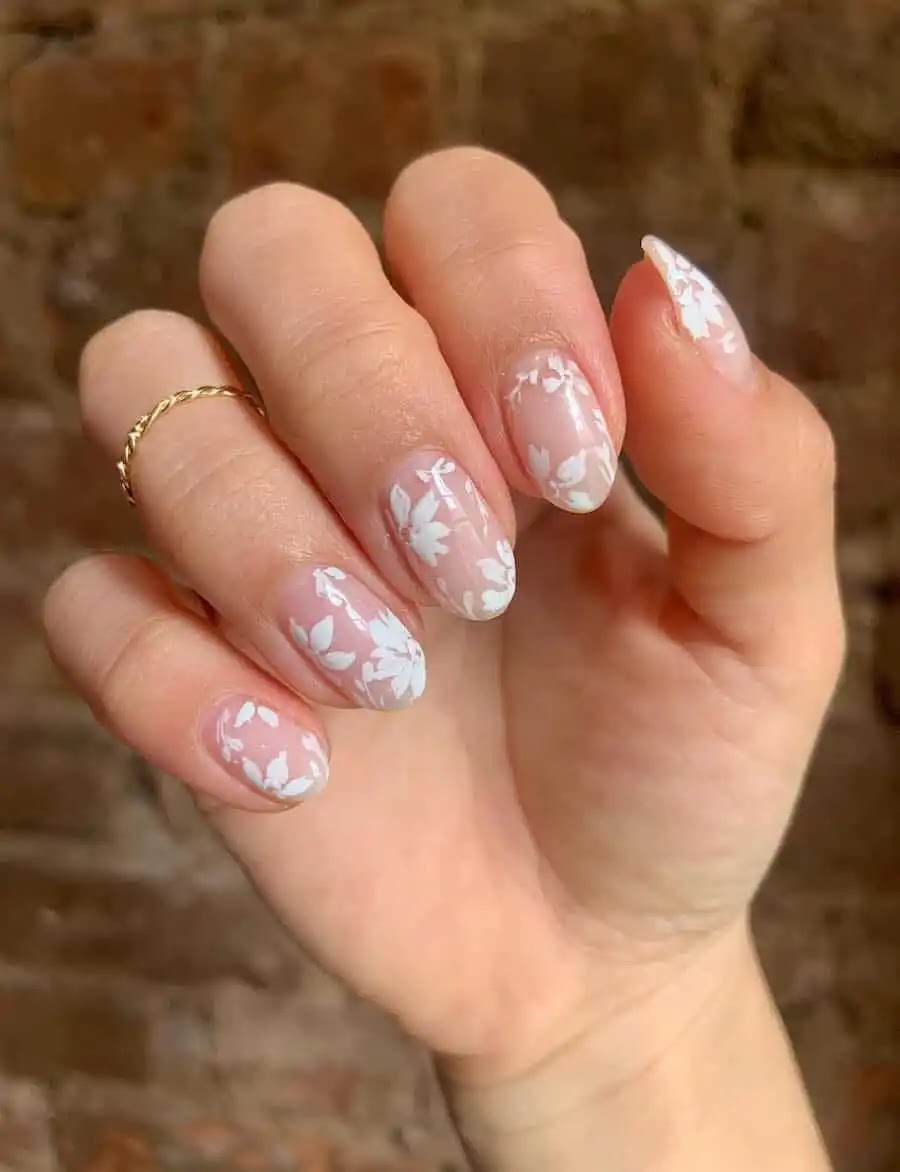 Nude Almond Nails & Floral Art