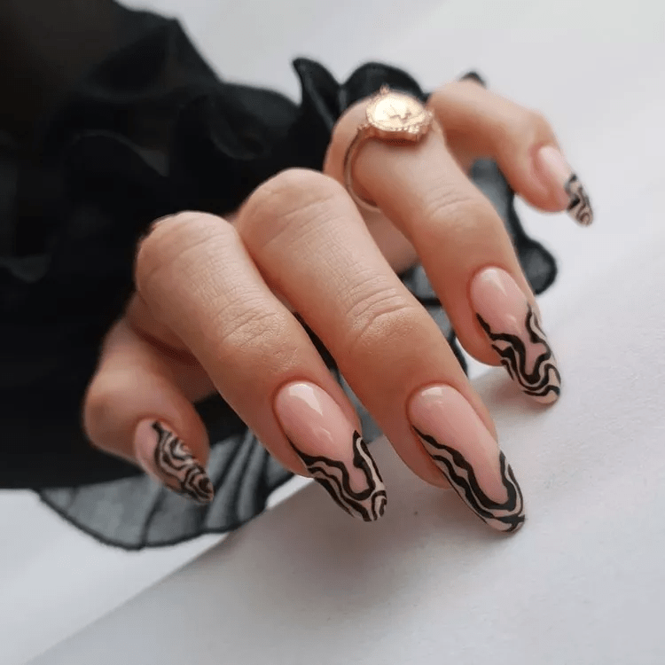 Black Squiggle Tips