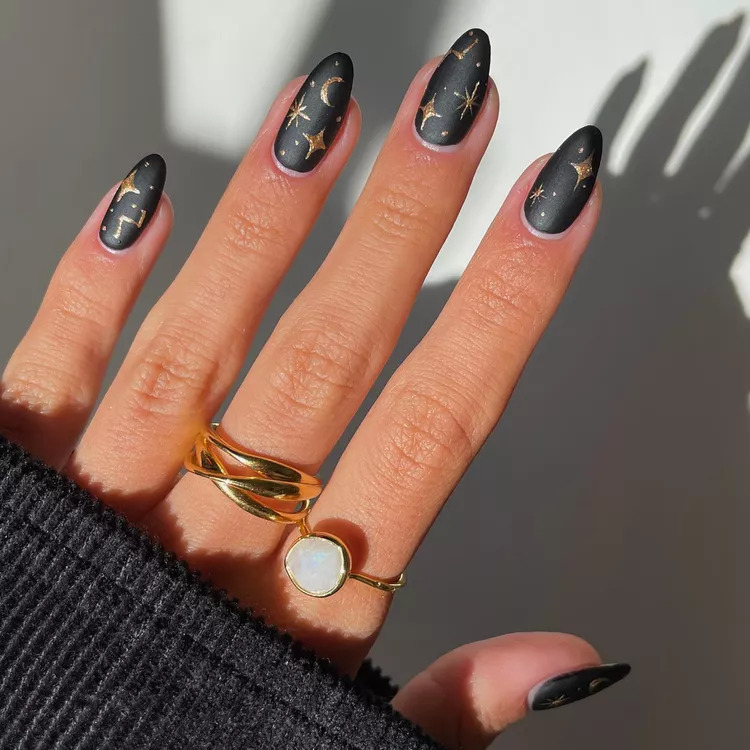 Halloween Nail Art Ideas Midnight Magic