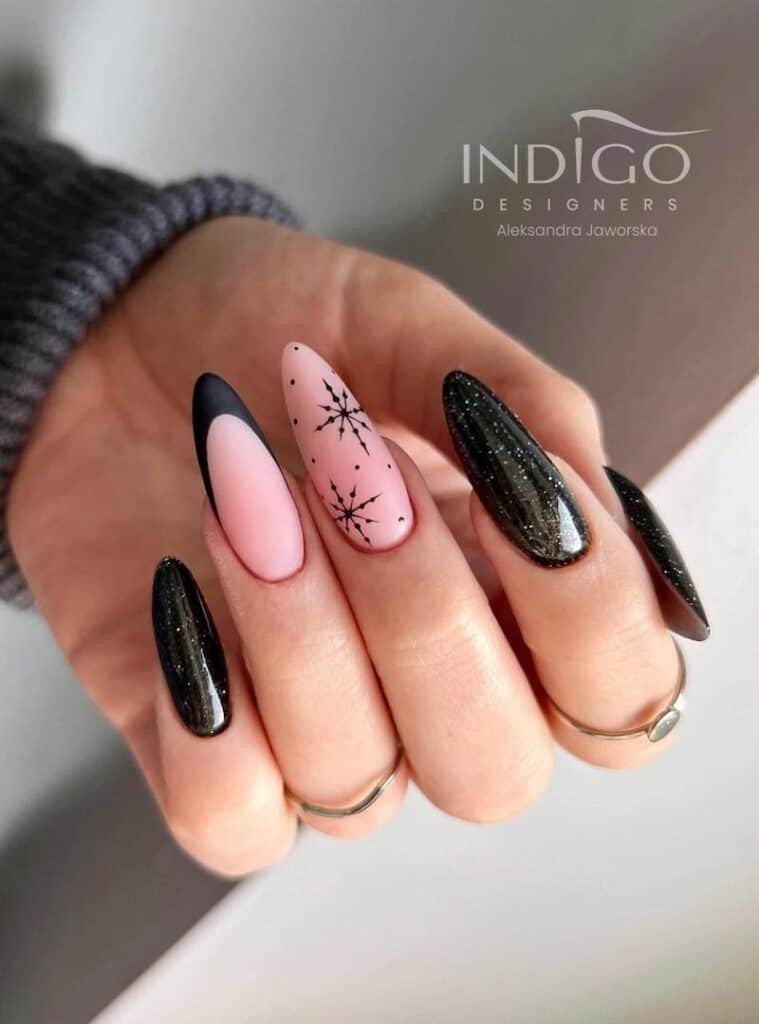 Shimmering Black Polish & Matte Accent Nails