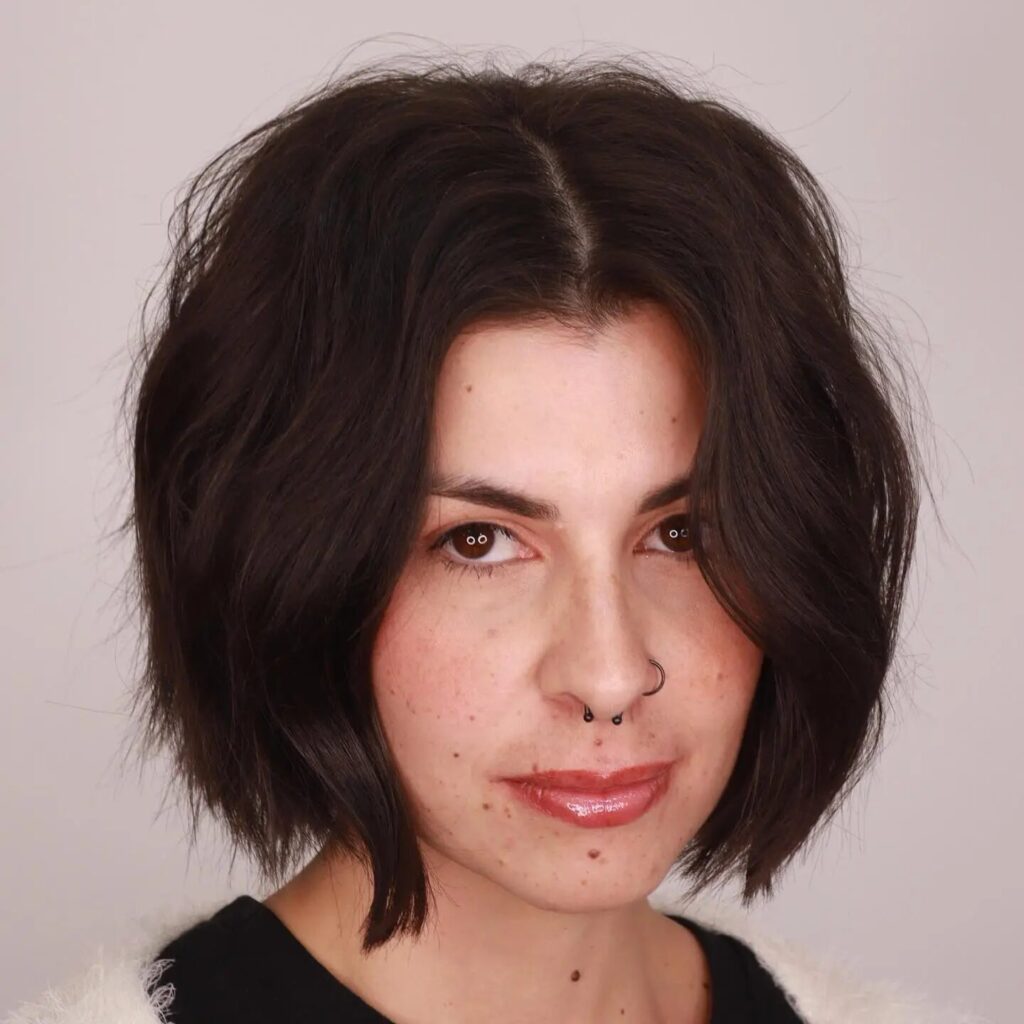 Short and Sweet: Choppy Cut with a Stylish Middle Part