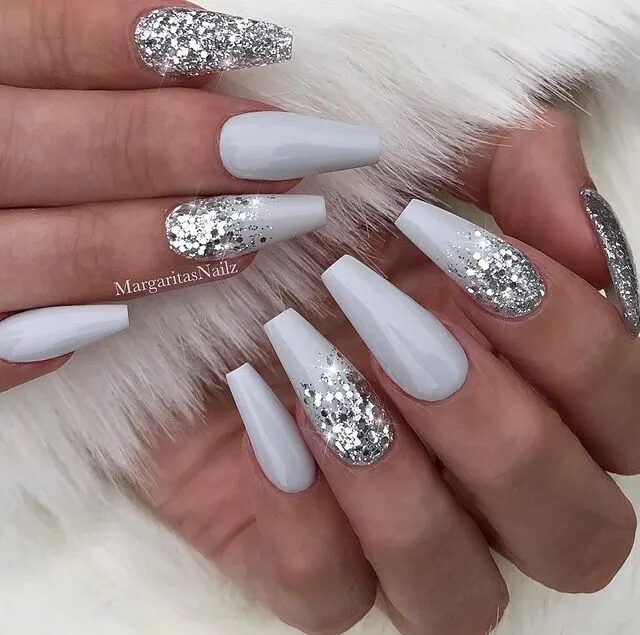 Winter Nail Designs | Sparkly Gray Nails Adding a Touch of Glitter to Winter