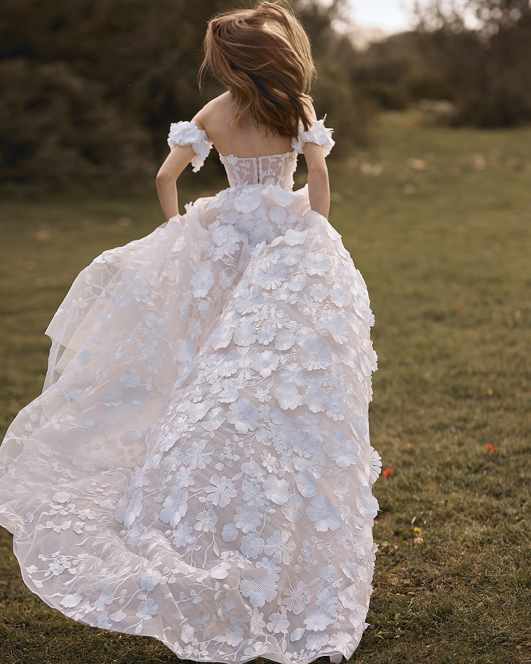 fall wedding dresses a line floral appliques country arava polak