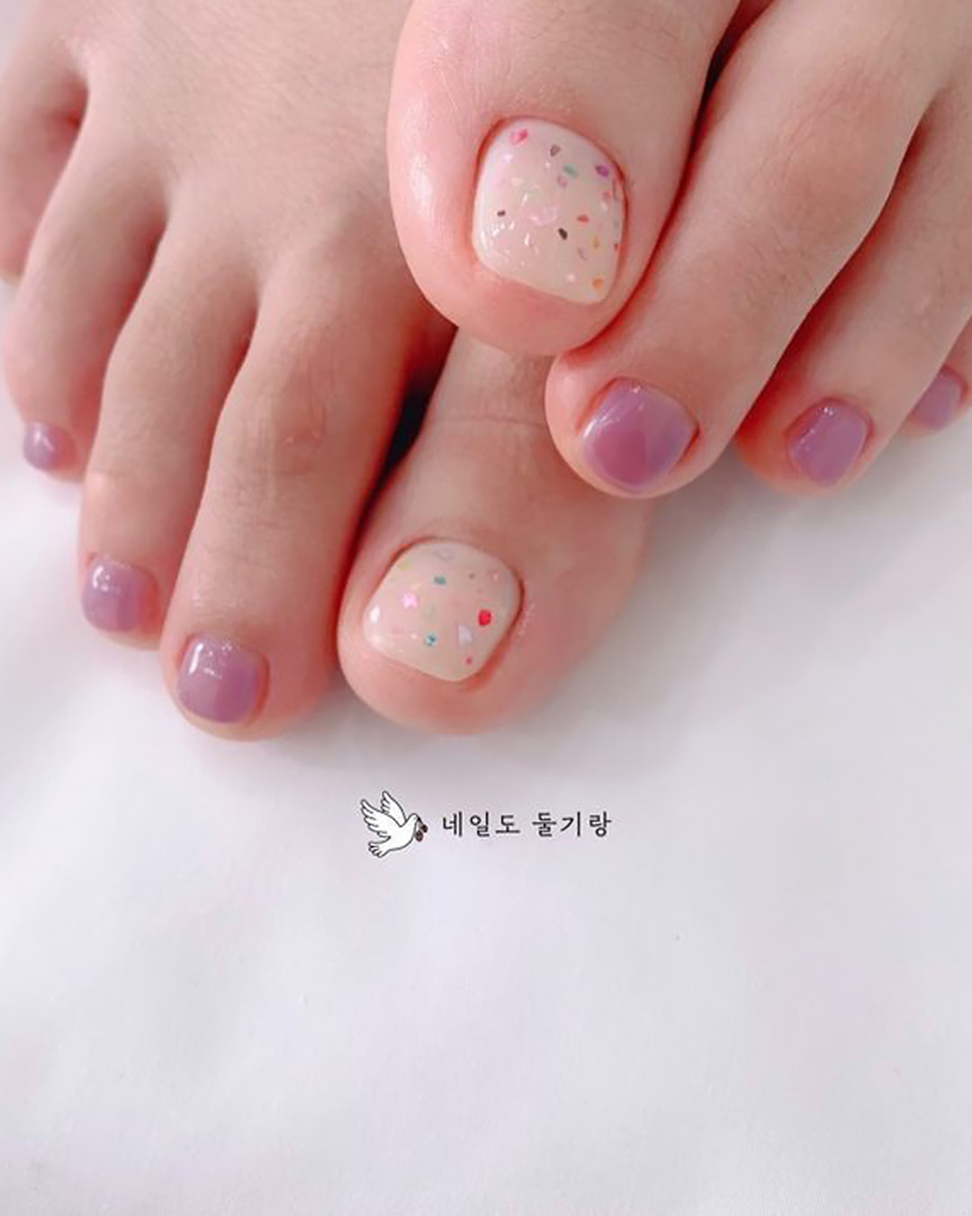 pink and white nails toe cute design for wedding doolginail
