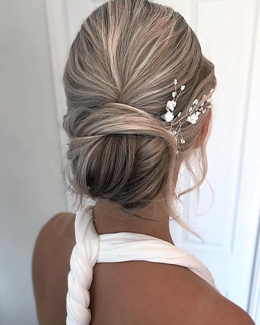 wedding hairstyles for medium hair low shignon with flowers katya.valentinahair